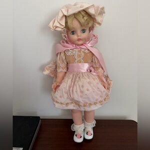 FAO Schwarz Doll Madame Alexander Pink Dot Tulle Kelly 20-inch doll.